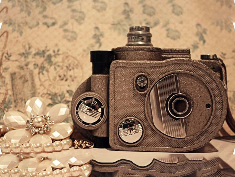 Laboratorio di fotografia Vintage: lezioni di fotografia analogica e non solo…