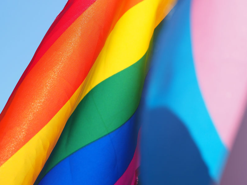 Bandiera arcobaleno: libertà di essere sé stessi
